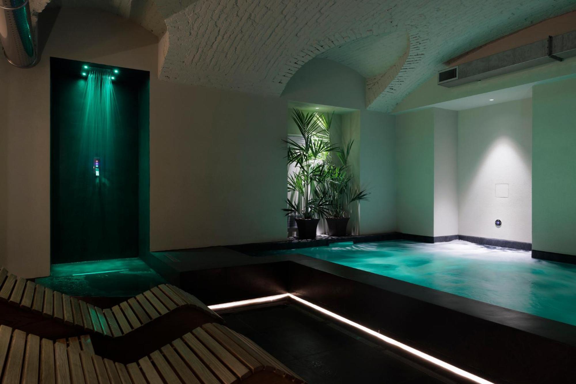 Palazzo Bellezia Luxury Suites & Spa ตูริน ภายนอก รูปภาพ