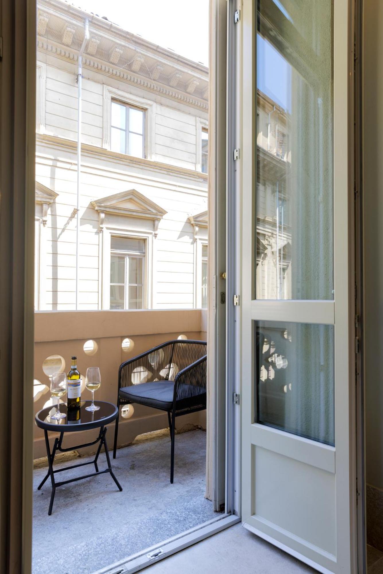 Palazzo Bellezia Luxury Suites & Spa ตูริน ภายนอก รูปภาพ